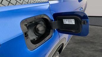 Volkswagen T-Roc 1.5 TSI EVO Black Edition DSG (150 ps) - ADAPT CRUISE - CARPLAY 