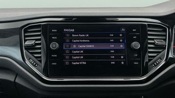 Volkswagen T-Roc 1.5 TSI EVO Black Edition DSG (150 ps) - ADAPT CRUISE - CARPLAY 