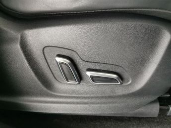 MG Mg Hs 1.5 T-GDI Exclusive DCT (162 ps) - KEYLESS ENTRY - LED - REVERSE