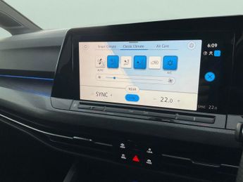 Volkswagen Golf 2.0 TSI GTI DSG (245 ps) - NAV - CARPLAY - KEYLESS ENTRY