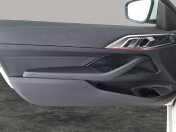 BMW 4 Series 2.0 420i M Sport Coupe (184 ps) - AUTO PARK - REVERSE CAM - LEAT