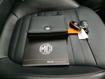 MG Mg Hs 1.5 T-GDI Exclusive DCT (162 ps) - KEYLESS ENTRY - LED - REVERSE