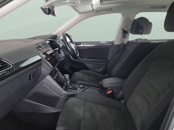 Volkswagen Tiguan Allspace 2.0 TDI SEL DSG 4Motion (150 ps) - CARPLAY - KEYLESS ENTRY - LED
