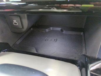 Land Rover Discovery Sport 2.0 D200 MHEV Urban Edition 4WD (204 ps) - CARPLAY - KEYLESS ENT