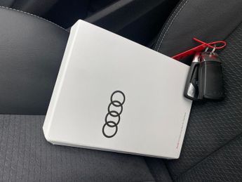 Audi A4 2.0 TFSI 35 S line S Tronic (150 ps) - REVERSE CAM - HEATED SEAT