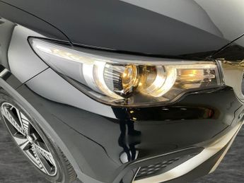 MG MG ZS 44.5kWh Excite (143 ps) - LANE DEPARTURE  - BLUETOOTH - DRIVING 