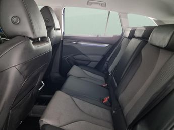 Skoda Enyaq 62kWh 60 (DC120kW) (179 ps) - NAV - WIFI - BLUETOOTH