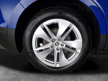 Skoda Enyaq 62kWh 60 (DC120kW) (179 ps) - NAV - WIFI - BLUETOOTH