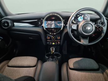 Mini Electric Hatch Cooper SE 32.6kWh Level 2 (184 ps) - HEATED SEATS - INTERIOR LIG