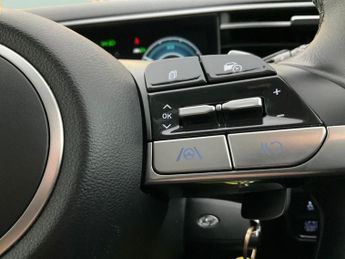 Hyundai Tucson 1.6 h T-GDi SE Connect (230 ps) - NAV - BLUETOOTH - CRUISE