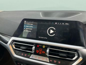 BMW 3 Series 2.0 330e 12kWh SE Pro Plug-in (292 ps) - AUTO PARK - REVERSE CAM
