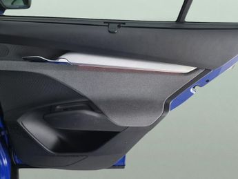 Skoda Enyaq 62kWh 60 (DC120kW) (179 ps) - NAV - WIFI - BLUETOOTH