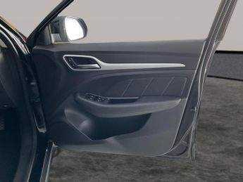 MG MG ZS 44.5kWh Excite (143 ps) - LANE DEPARTURE  - BLUETOOTH - DRIVING