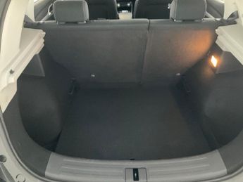 MG MG ZS 44.5kWh Excite (143 ps) - LANE DEPARTURE  - BLUETOOTH - DRIVING