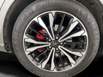 Ford Kuga 1.5 EcoBlue ST-Line X Edition (120 ps) - HEATED STEERING - LANE 