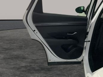 Hyundai Tucson 1.6 h T-GDi SE Connect (230 ps) - NAV - BLUETOOTH - CRUISE