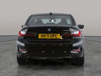 BMW 3 Series 2.0 330e 12kWh SE Pro Plug-in (292 ps) - AUTO PARK - REVERSE CAM