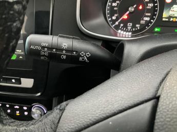 MG MG ZS 44.5kWh Excite (143 ps) - LANE DEPARTURE  - BLUETOOTH - DRIVING 