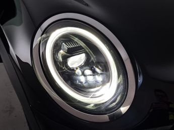 Mini Electric Hatch Cooper SE 32.6kWh Level 2 (184 ps) - HEATED SEATS - INTERIOR LIG