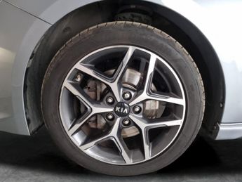 Kia Ceed 1.4 T-GDi GT-Line Lunar Edition DCT (138 bhp) - HEATED SEATS - N