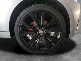Jaguar F-PACE 3.0 D300 V6 S AWD (300 ps) - MERIDIAN AUDIO - REVERSE CAM - NAV