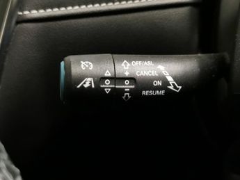 MG Mg5 61.1kWh Exclusive Long Range (156 ps) - HEATED LEATHER - LANE DE