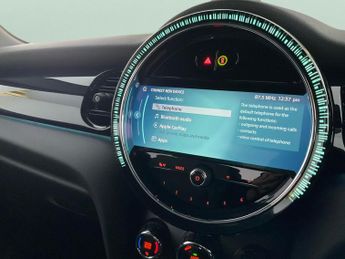 Mini Electric Hatch Cooper SE 32.6kWh Level 2 (184 ps) - 17IN ALLOYS - LED - REVERSE