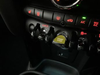 Mini Electric Hatch Cooper SE 32.6kWh Level 2 (184 ps) - 17IN ALLOYS - LED - REVERSE