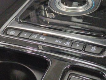 Jaguar F-PACE 3.0 D300 V6 S AWD (300 ps) - MERIDIAN AUDIO - REVERSE CAM - NAV