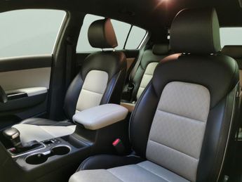 Kia Sportage 1.6 T-GDi GT-Line DCT AWD (174 bhp) - BLUETOOTH - PADDLE SHIFT
