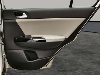 Kia Sportage 1.6 T-GDi GT-Line DCT AWD (174 bhp) - BLUETOOTH - PADDLE SHIFT