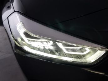 BMW 1 Series 1.5 118i M Sport (LCP) DCT (136 ps) - PERFORMANCE CONTROL