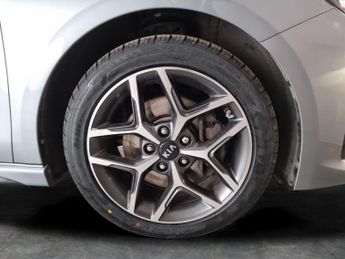 Kia Ceed 1.4 T-GDi GT-Line Lunar Edition DCT (138 bhp) - HEATED SEATS - N