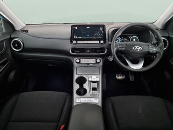 Hyundai Kona 64kWh Premium (10.5kW Charger) (204 ps) - HEATED SEATS - HEATED 