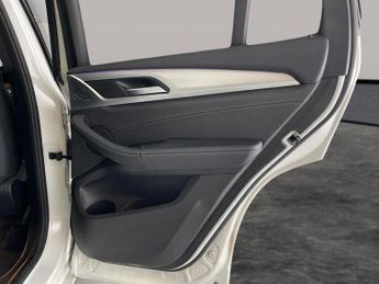 BMW X3 2.0 30e 12kWh M Sport Plug-in xDrive (292 ps) - INTERIOR TRIM -