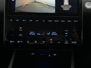 Hyundai Tucson 1.6 h T-GDi 13.8kWh Premium Plug-in 4WD (265 ps) - LED - REVERSE