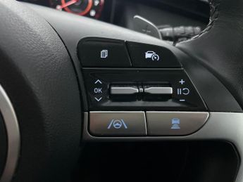 Hyundai Tucson 1.6 h T-GDi 13.8kWh Premium Plug-in 4WD (265 ps) - LED - REVERSE
