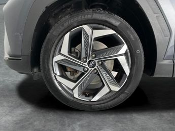 Hyundai Tucson 1.6 h T-GDi 13.8kWh Premium Plug-in 4WD (265 ps) - LED - REVERSE