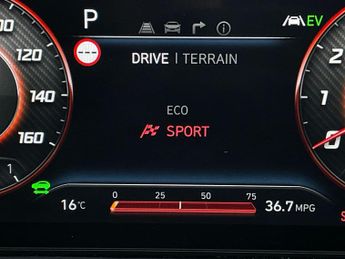 Hyundai Tucson 1.6 h T-GDi 13.8kWh Premium Plug-in 4WD (265 ps) - LED - REVERSE