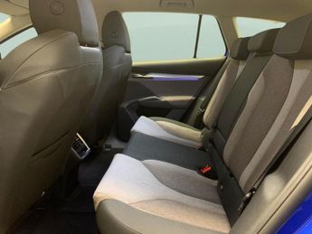 Skoda Enyaq 62kWh 60 (DC120kW) (179 ps) - NAV - WIFI - BLUETOOTH