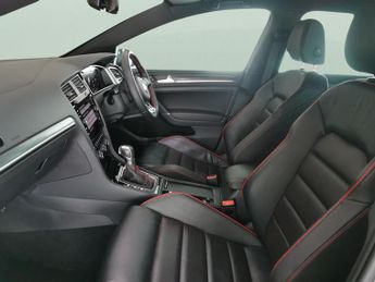 Volkswagen Golf 2.0 TSI GPF GTI Performance DSG (245 ps) - REVERSE CAM - HEATED 