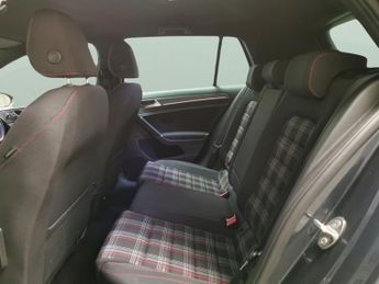 Volkswagen Golf 2.0 TSI GPF GTI Performance DSG (245 ps) - REVERSE CAM - HEATED 