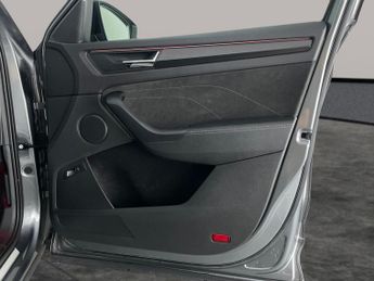 Skoda Kodiaq 1.5 TSI ACT SportLine DSG (7 Seat) (150 ps) - LED - SMARTLINK - 