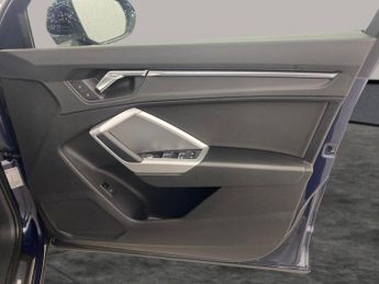 Audi Q3 2.0 TDI 40 Sport S Tronic quattro (190 ps) - LANE DEPARTURE  - B