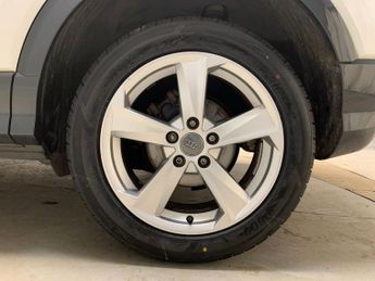 Audi Q2 1.0 TFSI Sport (116 ps) - 17IN ALLOYS - AIR CON - SPORTS SEATS