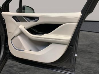 Jaguar I-PACE 400 90kWh HSE 4WD (400 ps) - PARK ASSIST - LED - MERIDIAN AUDIO