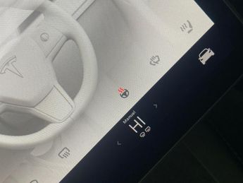 Tesla Model Y (Dual Motor) Long Range 4WDE (384 bhp) - LED - REVERSE CAM - NAV