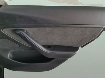 Tesla Model 3 Standard Range Plus RWD (241 bhp) - PARK ASSIST - LED - REVERSE 