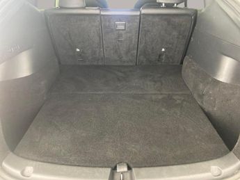 Tesla Model Y (Dual Motor) Long Range 4WDE (384 bhp) - LED - REVERSE CAM - NAV