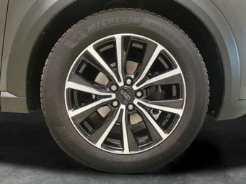 Ford Puma 1.0T EcoBoost MHEV Titanium DCT (125 ps) - CLOTH - EBONY - CARPL
